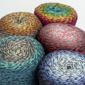 Woolly_Hugs_Bobbel_Cotton_XTRA_Veronika_Hug_ Bobbel Xtra clust e