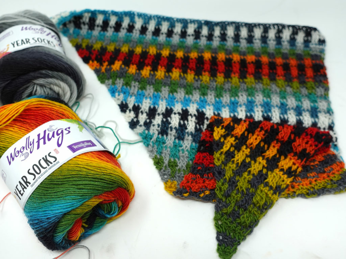 Tuch Rainbow Crochet 1