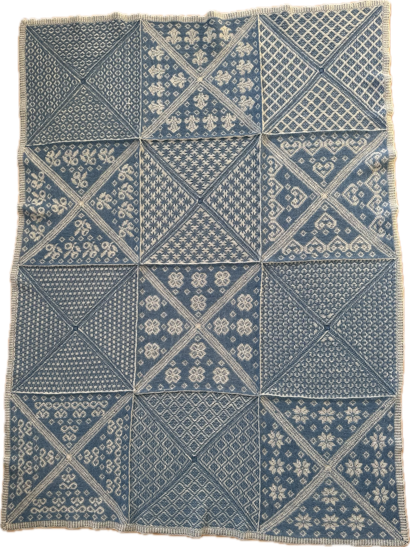 Jahresdecke Tunesisch Gehäkelt Fertig