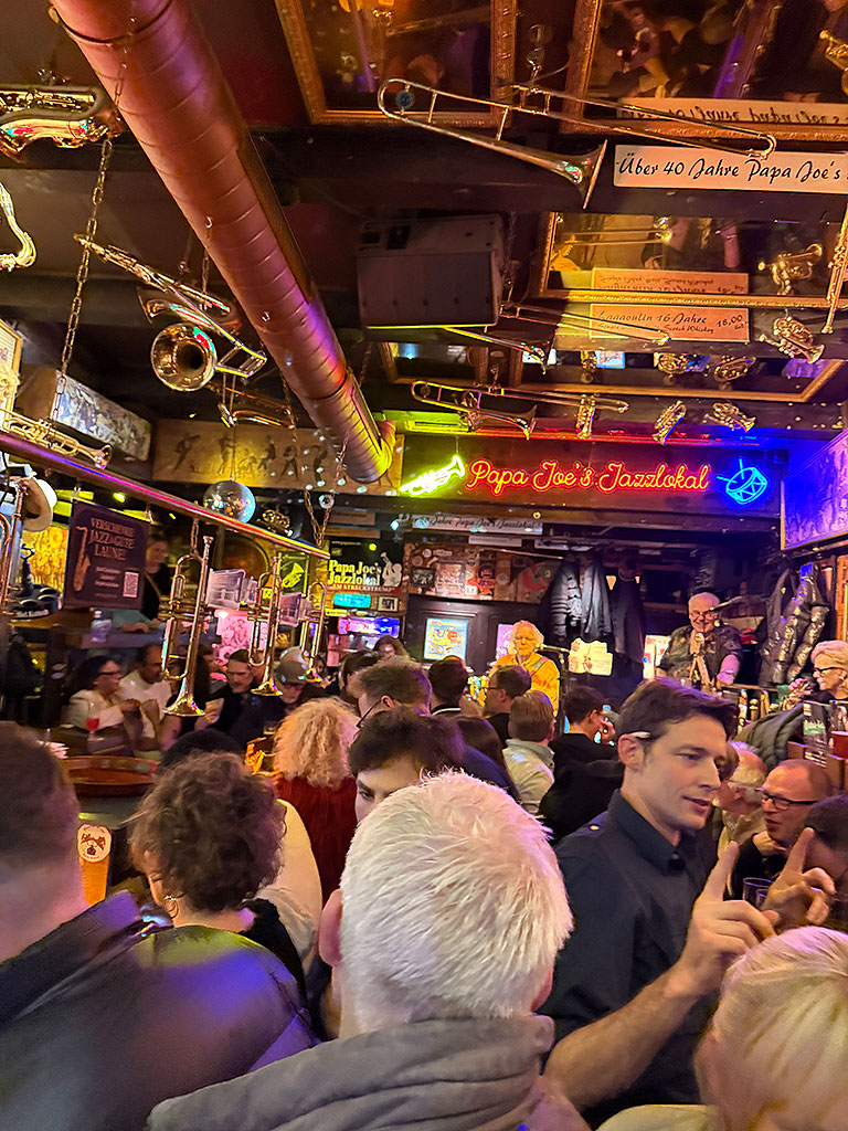 Messe Huh Koeln Hoch6